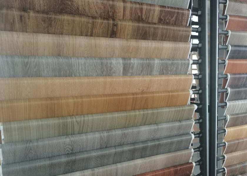 Matériel qui respecte l'environnement de film décoratif de PVC de grain de marbre de pierre par la stratification plate